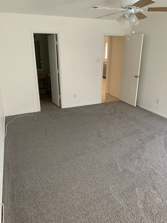 Building Photo - 4838 Orchard Ridge Dr