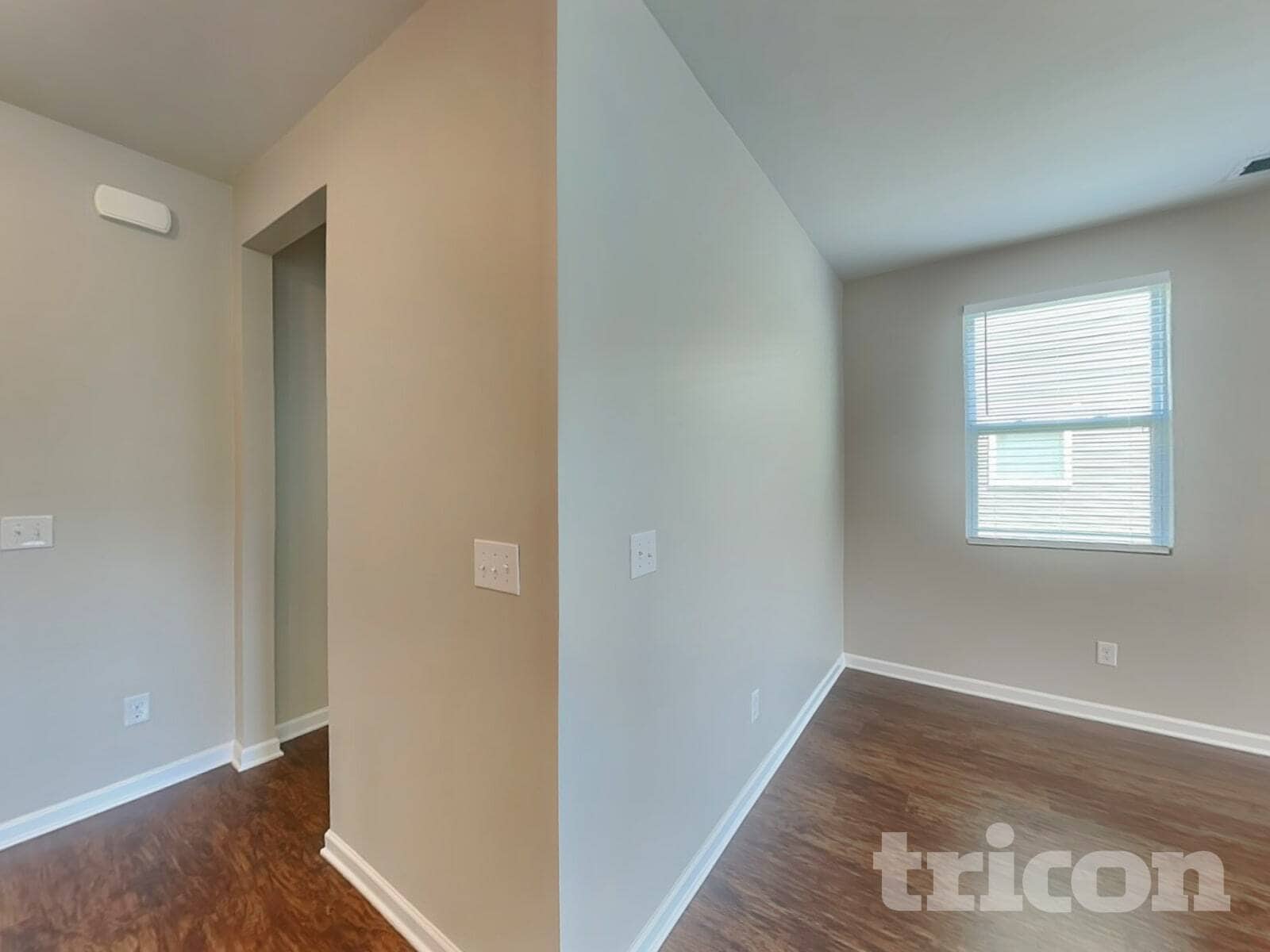 Building Photo - 752 Prominence Rd