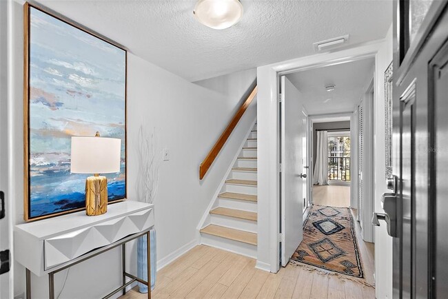 Building Photo - 105 4th Ave NE
