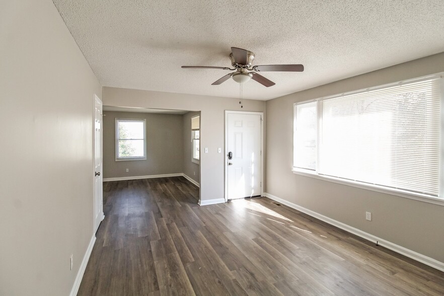 Building Photo - 103 Donald Dr