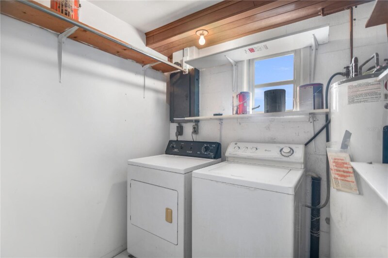 Building Photo - 3012 52nd Ave Dr W