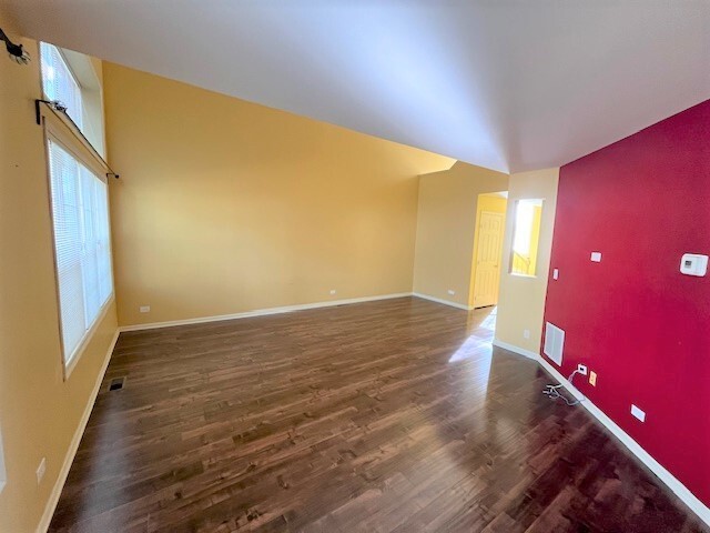 Building Photo - 1556 Brittania Way