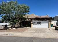 Building Photo - 4 Bedroom Home Built in 2018, near Country Club