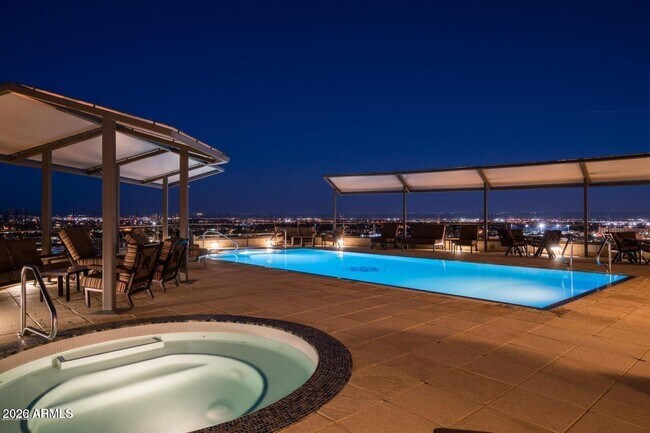 Building Photo - 7181 E Camelback Rd