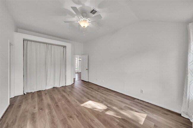 Building Photo - 16531 Tranquil Dr