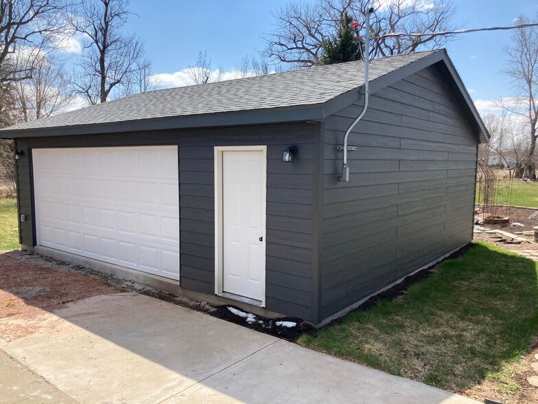 Building Photo - 2905 Garden Ln