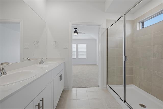 Building Photo - 2222 Rannoch St