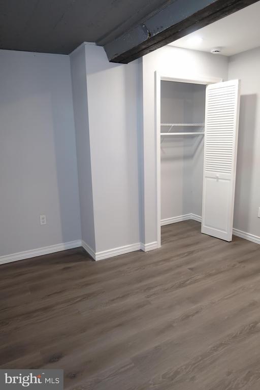 Building Photo - 2833 Brendan Ave