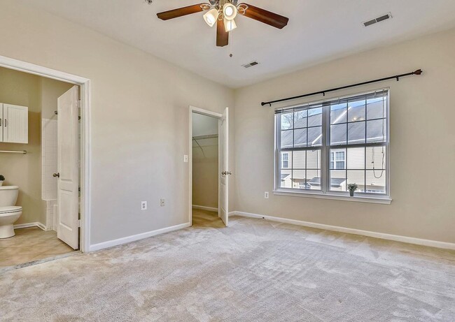 Building Photo - Resort-Style High View Townhome with 2-Car Garage, Private Office & Walkable Hunt Valley Location