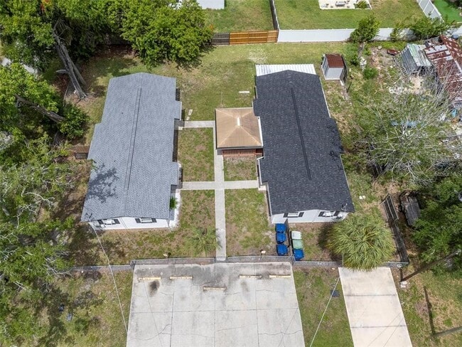 Building Photo - 6713 S Kissimmee St