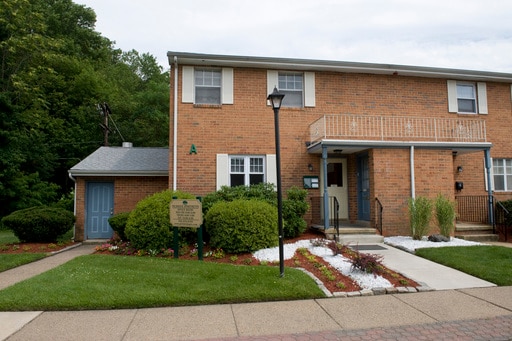 Building Photo - 20 Church Rd