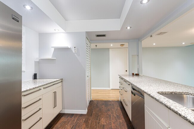 Building Photo - 6500 NW 2nd Ave