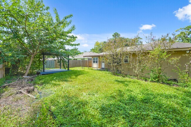 Building Photo - 5834 Fallengate Dr