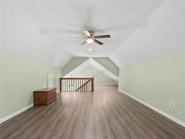 Building Photo - Beautiful 3 Bedroom Home in Country Setting