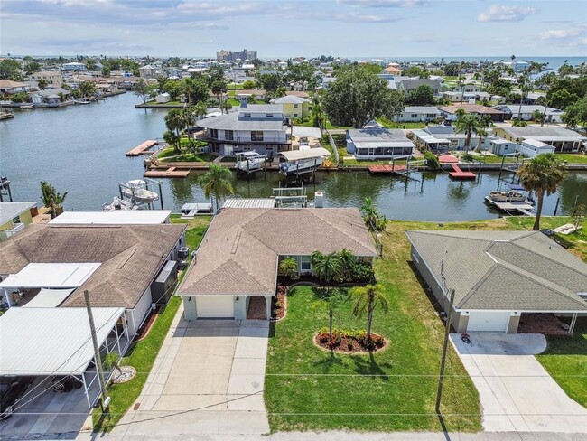 Building Photo - 13909 Berkowitz Ave