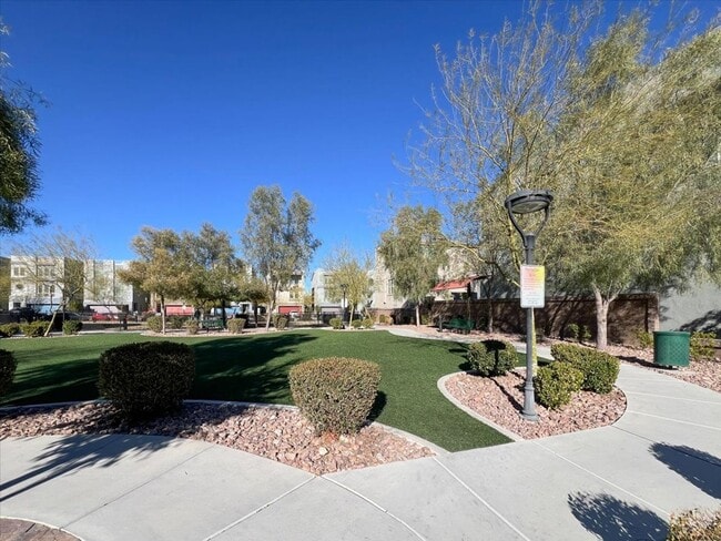 Building Photo - Stunning 4-Bedroom Home in Gated Community Near I-215 & Top Amenities!