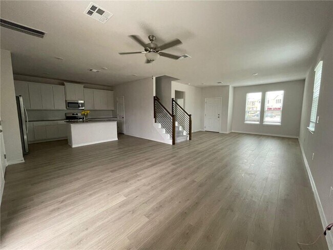 Building Photo - 5404 Cobalt Canopy Bend