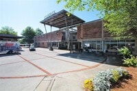 Building Photo - 659 Auburn Ave NE