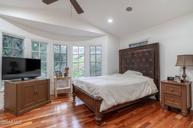 Building Photo - 2443 Swanfield Ct