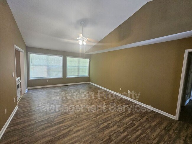 Building Photo - 2738 Old S Dr