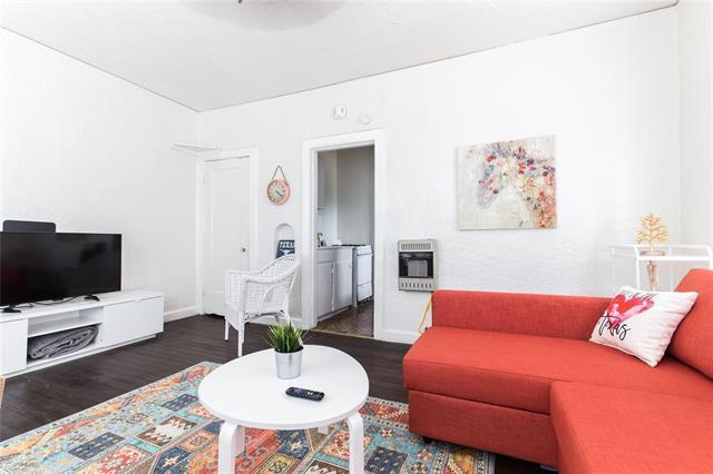 Building Photo - 324 W Canty St