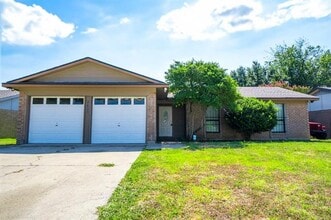Building Photo - 3405 Spring Meadows Dr