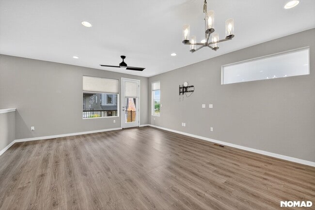 Building Photo - 9082 Delacorte St