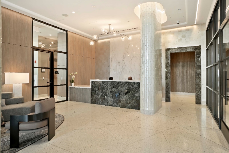 Building Photo - 300 N Union Ave