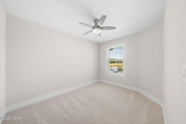 Building Photo - 219 Skylah Ln