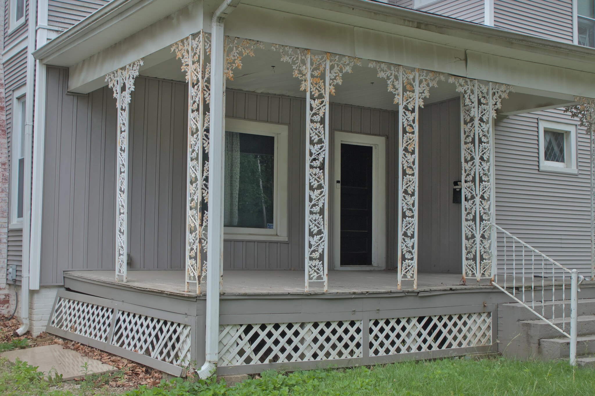 Building Photo - 311 W Columbia Ave