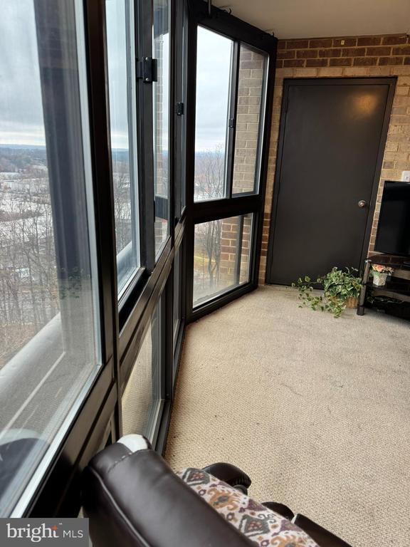 Building Photo - 8370 Greensboro Dr