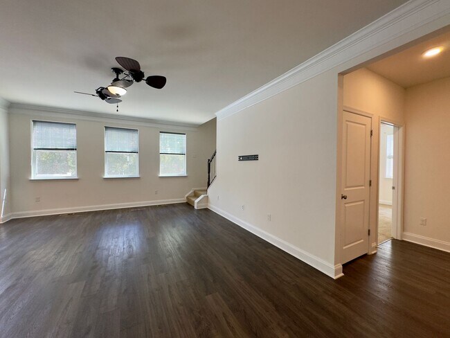 Building Photo - Charming 4 Bedroom/2.5 Bathroom Home in Bel Air, MD!