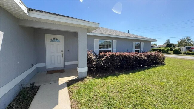Building Photo - 2730 SW 145th Place Rd