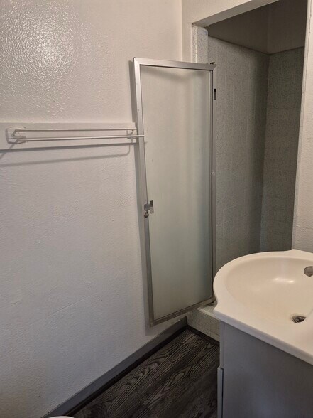 Building Photo - 5308 9th Ave