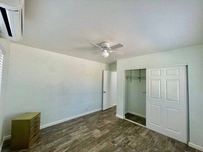 Building Photo - 61736 Terrace Dr