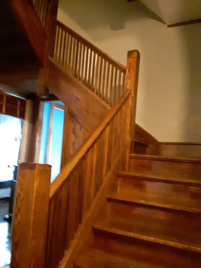 Hardwood Staircase - 523 E State St
