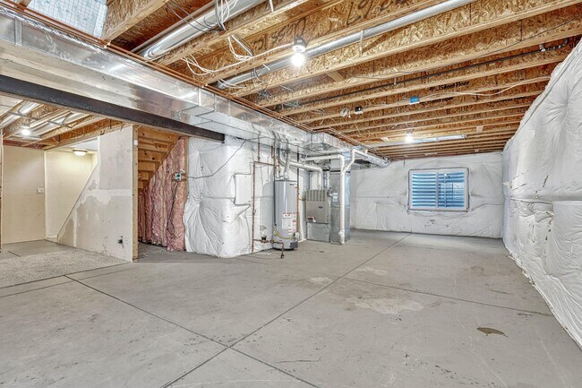 Building Photo - 7368 Prythania Park Dr