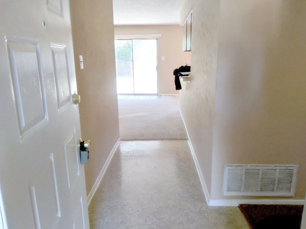 Building Photo - 7129 Harwick Ln