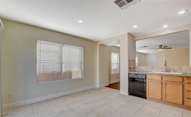 Building Photo - 1428 Dream Bridge Dr