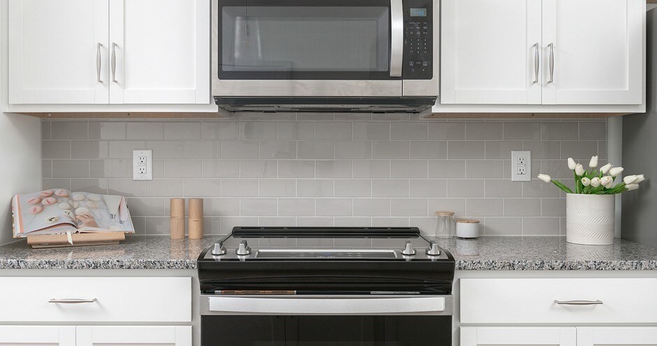 Building Photo - Townes at Five Points