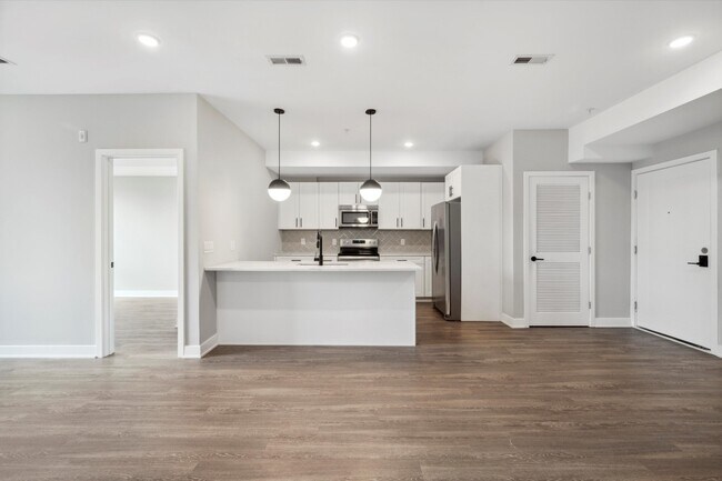 Building Photo - 1841 N Gratz St