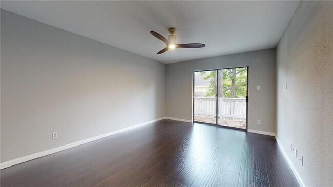 Building Photo - 14911 Wunderlich Dr