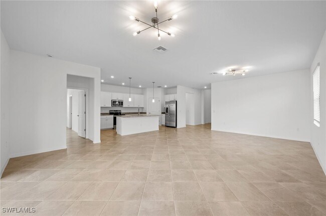 Building Photo - 15019 Palamos Cir