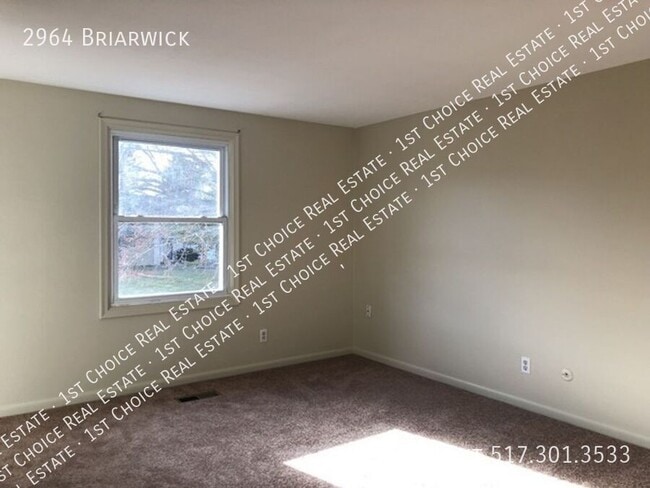 Building Photo - 2964 Briarwick-
