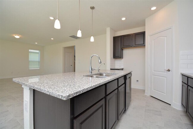 Building Photo - 20711 Westfield Grove Pl