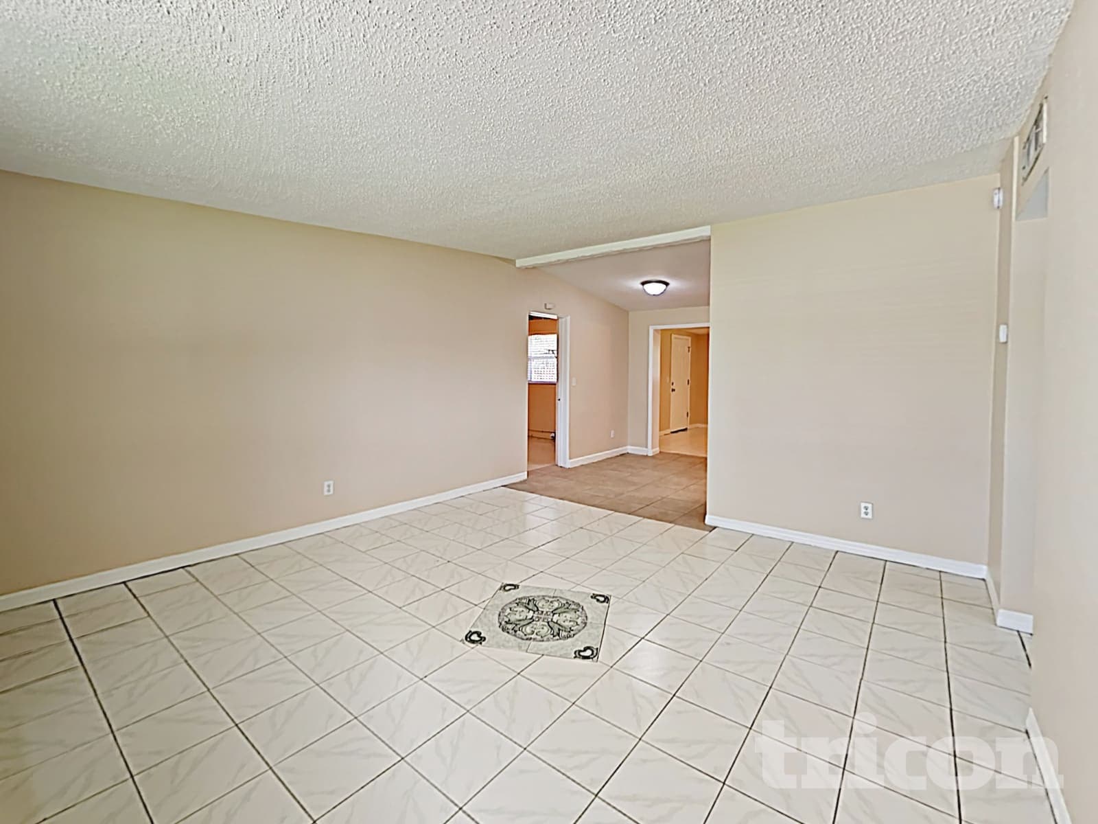 Building Photo - 3463 Arbutus Ln