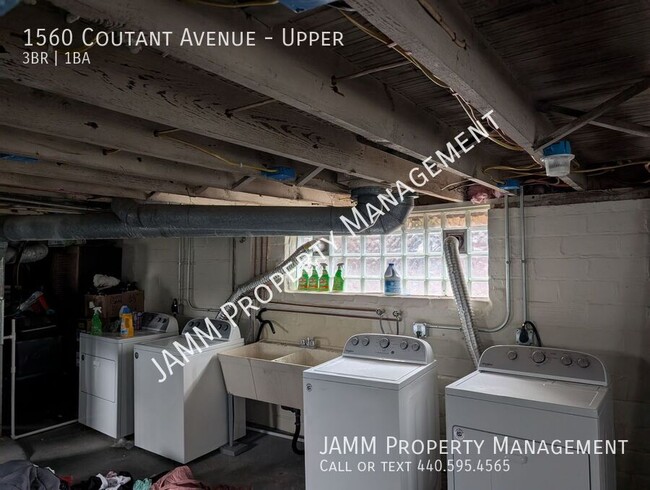 Building Photo - 3-bedroom Beautiful Upper Duplex Unit in L...