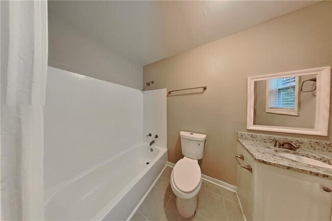Building Photo - 2690 Old Ivy Ct NE