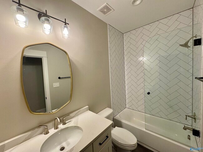 Building Photo - 329 Clift Home Pl Dr