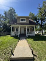 Building Photo - 123 7th St NW